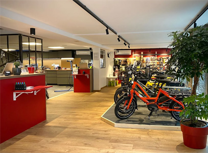 Intérieur magasin de vélos Lyon Bellecour